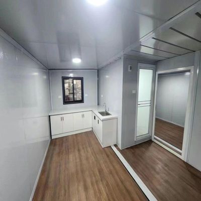 Steel Fabricated Home Building 20ft 40ft Prefabricated Expandable Shipping Container House