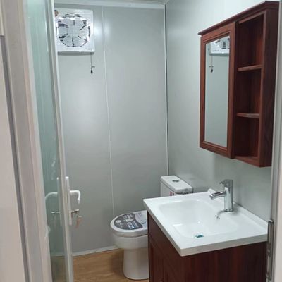 Steel Fabricated Home Building 20ft 40ft Prefabricated Expandable Shipping Container House